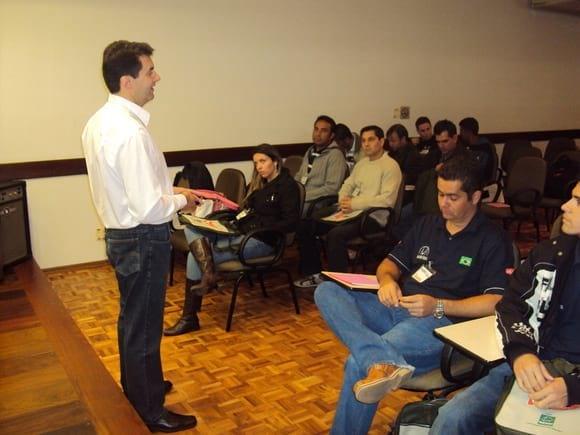 Aula sobre Introdução Geral de Avicultura