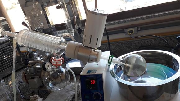 Produzindo extatos naturais - rotaevaporação do álcool